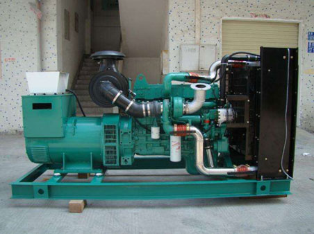 绩溪1100kw康明斯柴油发电机组图片 绩溪1100kw康明斯柴油发电机组图片